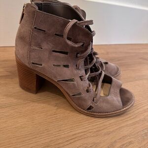 Women's Suede Lace-Up Ankle Boots